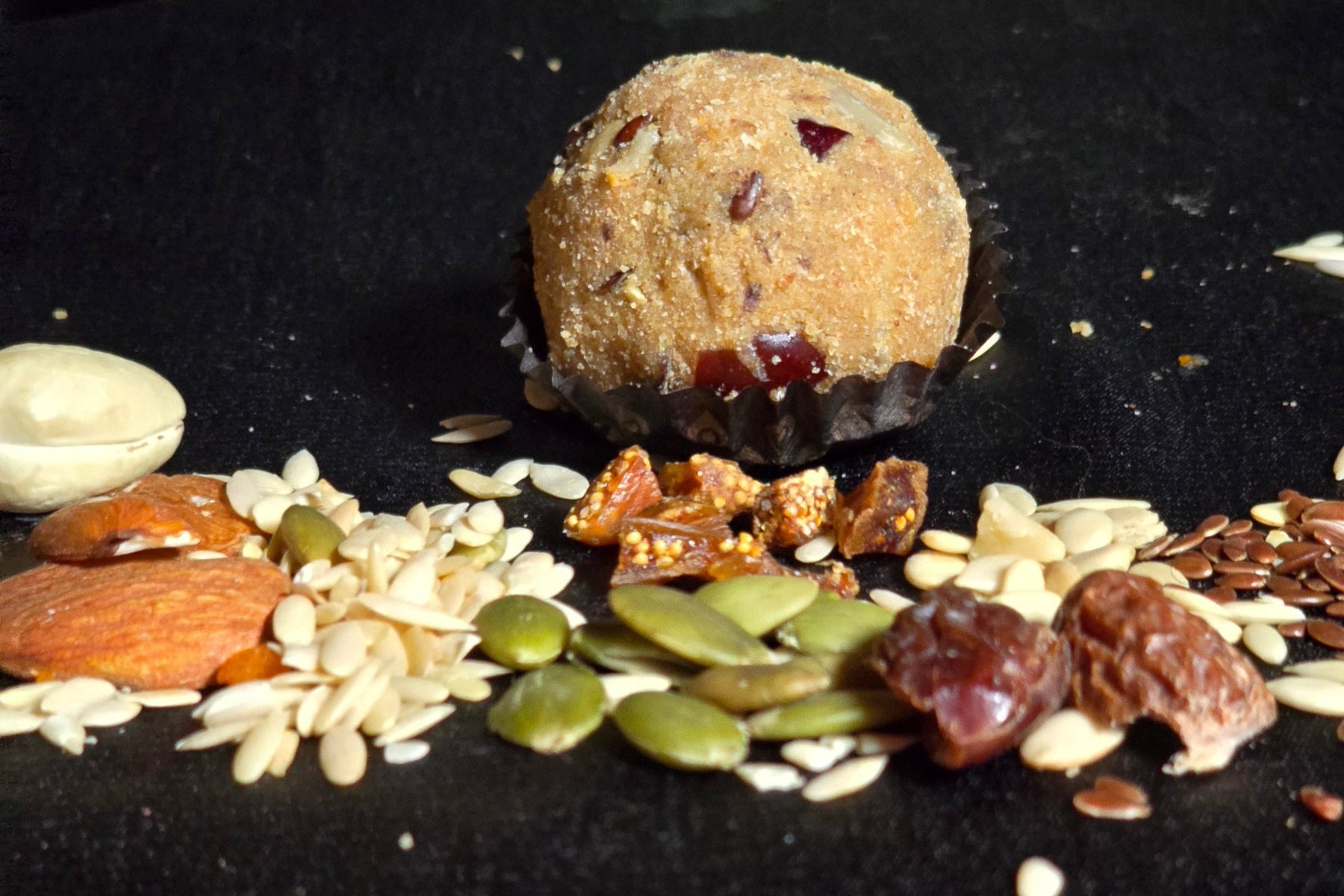 Anjeer Khajoor Super Seeds Ladoo (Sugar Free)